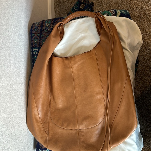 Hobo vachetta leather tote - Picture 2 of 8